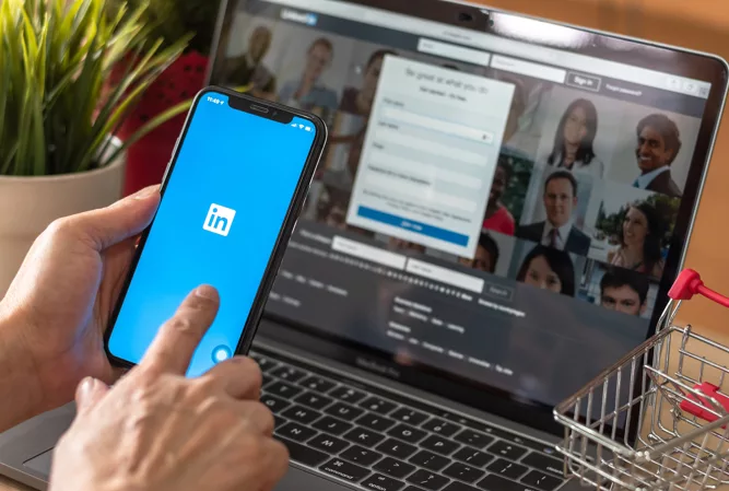 the person clicking on LinkedIn page